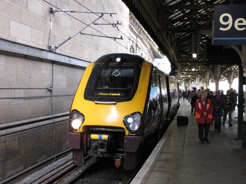 edinburgh waverley.jpg - Dinsdag: we gaan met de trein naar edinburgh.